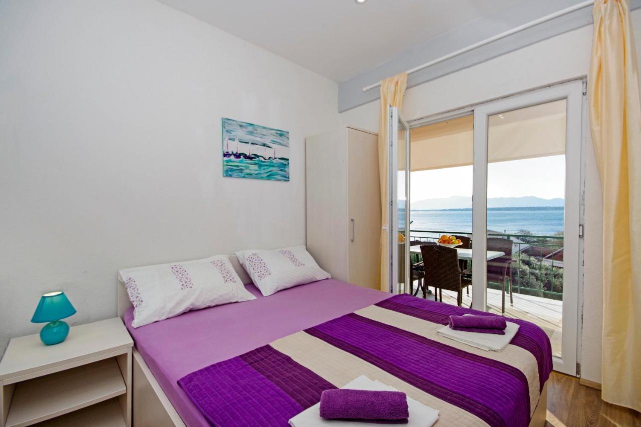 Apartmani ANDRIJA Zivogosce Bagian luar foto