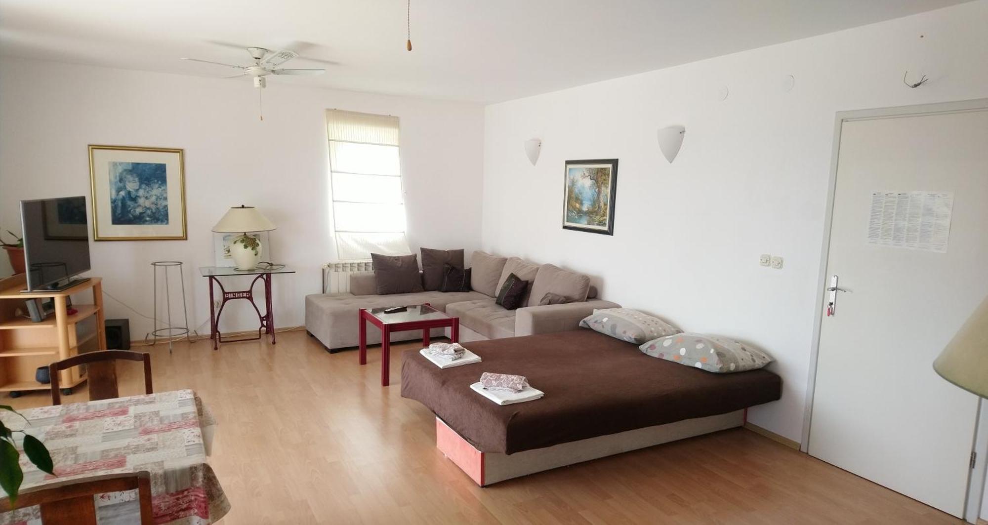 Apartmani ANDRIJA Zivogosce Bagian luar foto