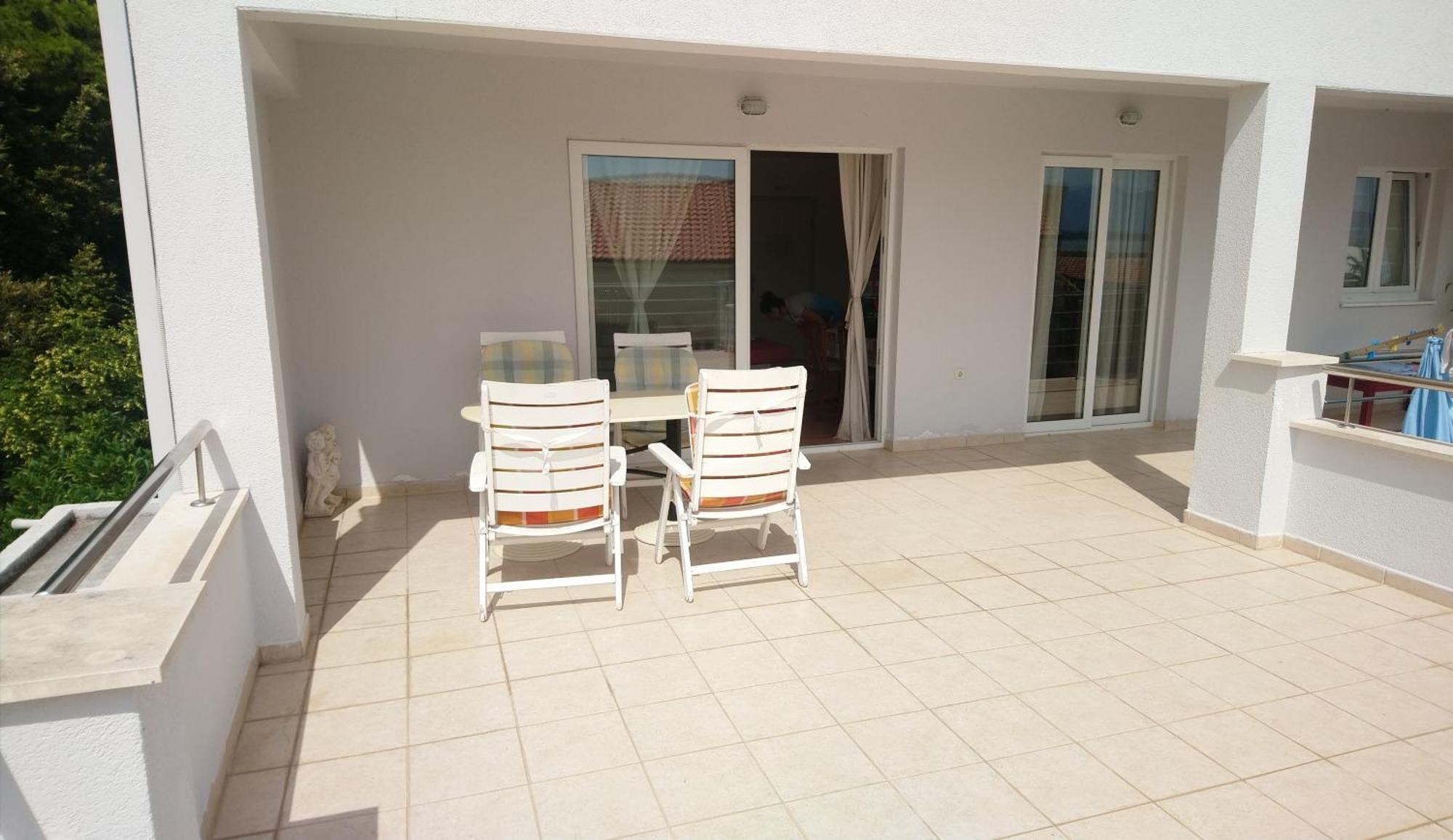 Apartmani ANDRIJA Zivogosce Bagian luar foto
